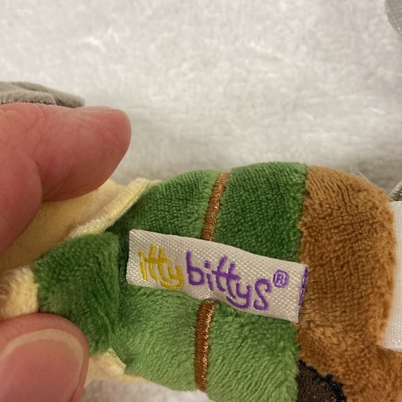 Hallmark itty bitty wizard of oz scarecrow and tin man mini plush - Picture 5 of 6